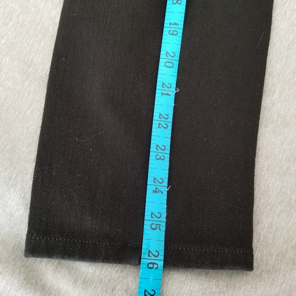 Belle by Kim Gravel Black Jeans 10P - Picture 7 of 7
